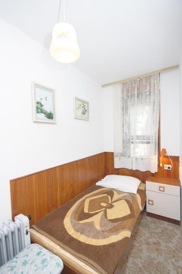 Apartments With A Parking Space Murter - 5103 Бетина Екстер'єр фото